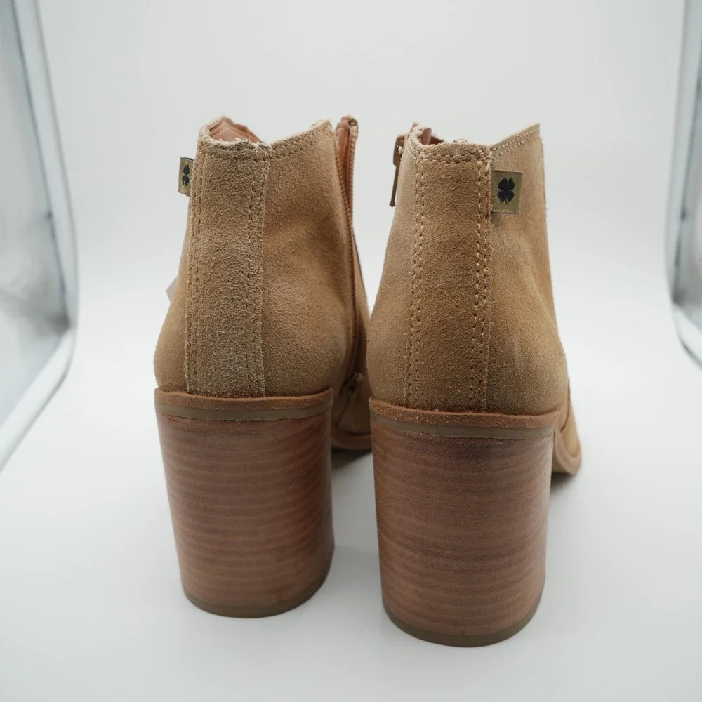 Lucky Brand Pellyon Tan Suede Ankle Booties Block Heel LK-PELLYON Size 8.5 M